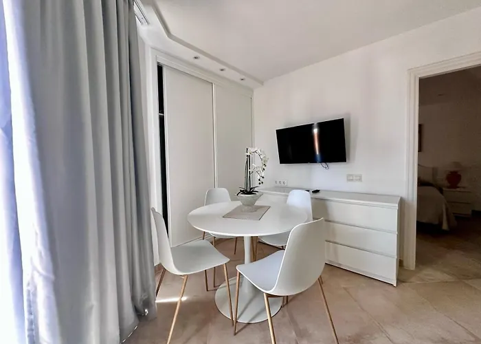 Tenerife Royal Garden 아파트 *